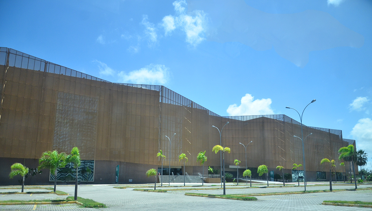 Imagem de capa do card do centro de eventos do Ceará